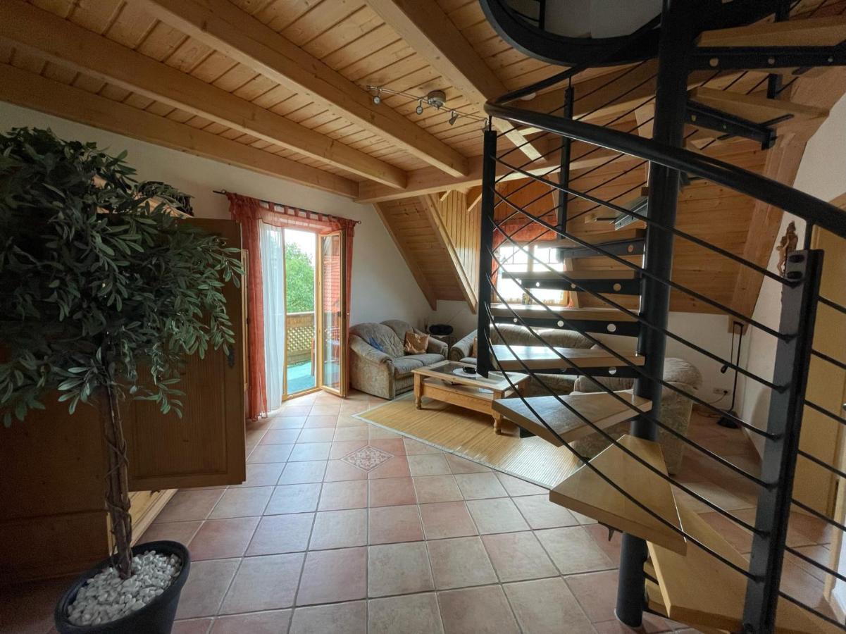 Ferienwohnungen Am Kirchberg Kapplblick Neualbenreuth Extérieur photo